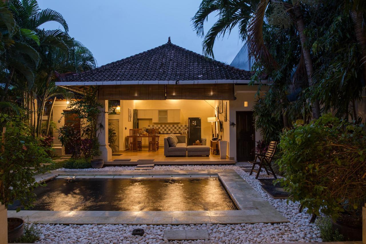 Villa Deshy Seminyak Zewnętrze zdjęcie